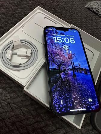 Продам IPHONE 13