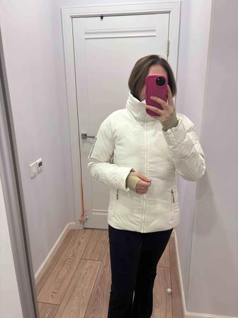 Куртка белая Salomon