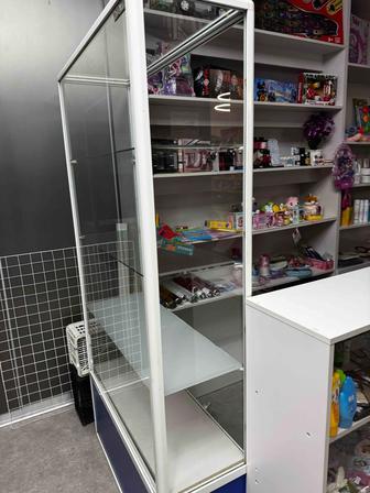 Стеллажи , тумбы