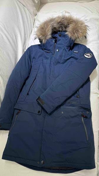 Продам парку мужскую