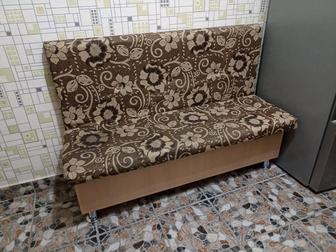 Продам кухонный диванчик
