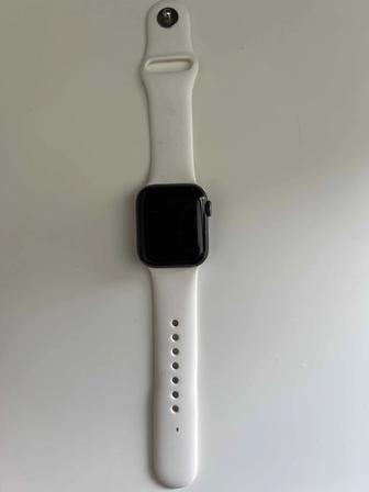 Apple Watch 5 40 мм