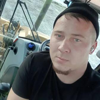 Машинист фронтального погрузчика