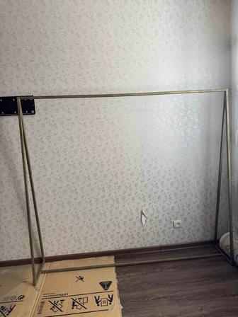 Рейл для бутиков