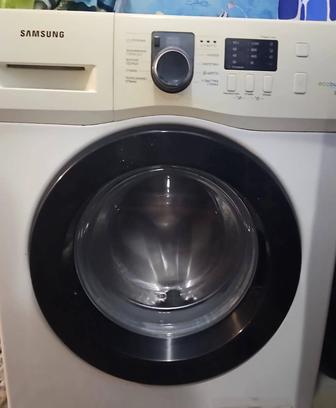 Продам стиральную машину автомат