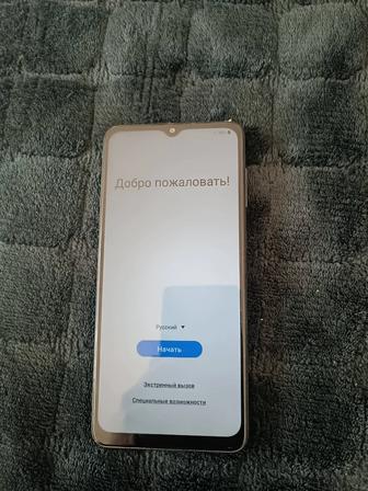 Продам телефон Самсунг а12