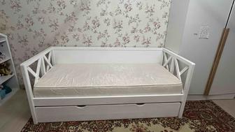 Детская кровать.