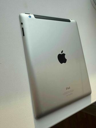 Айпад 4