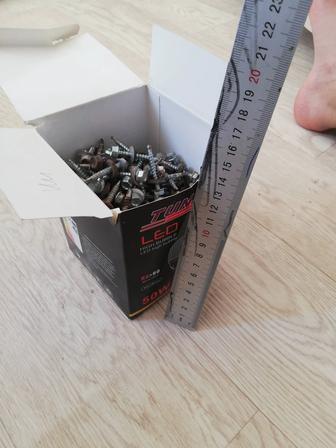 Продам кровельные шурупы размер 4.5см