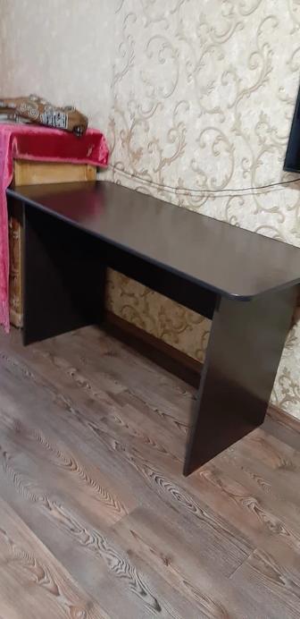 Продам рабочий стол