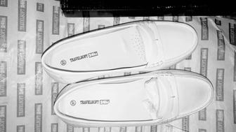 Женские лоферы