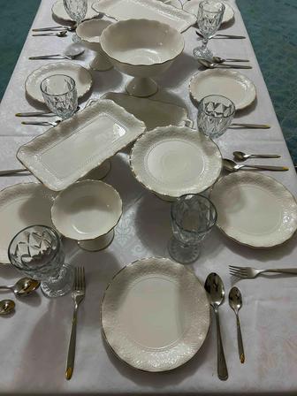 Прокат жер стол посуды