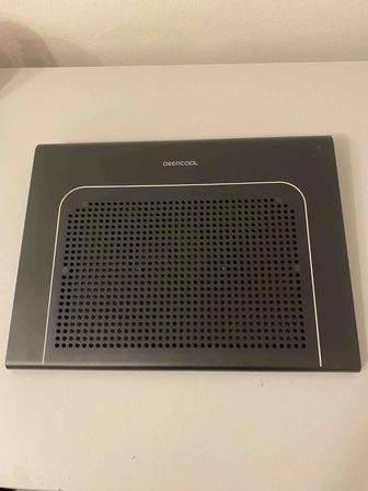 Охлаждающая подставка