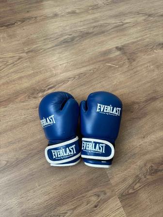 Детские боксерские перчатки
