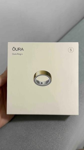 Oura Ring 4 Gold Size 5