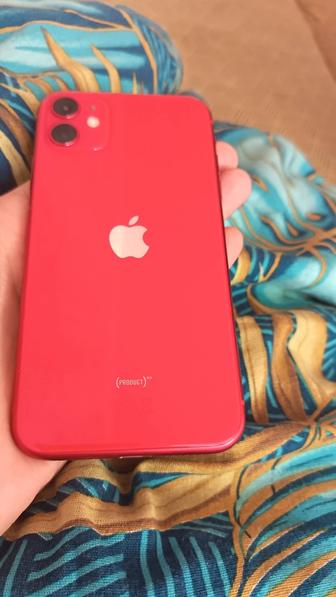 Продам айфон 11 на запчасти