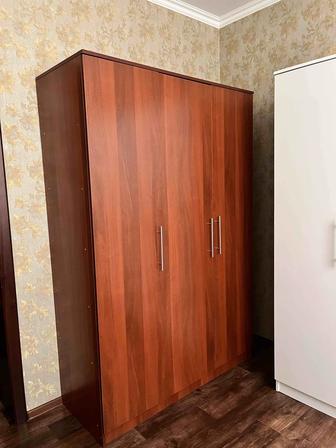 Продам шкаф