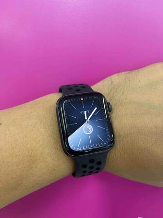 Apple Watch SE,44 Nike