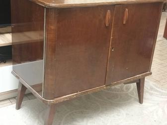 Продам тумбу