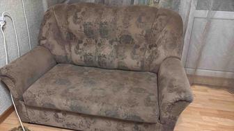 Отдам диван