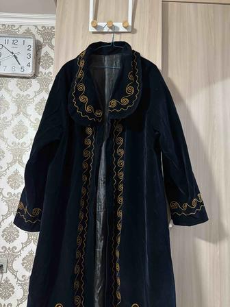 Продам национальные костюмы Шапан