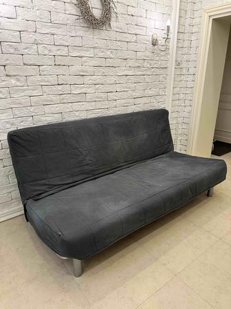 СРОЧНО продам диван
