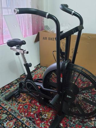 Велотренажер