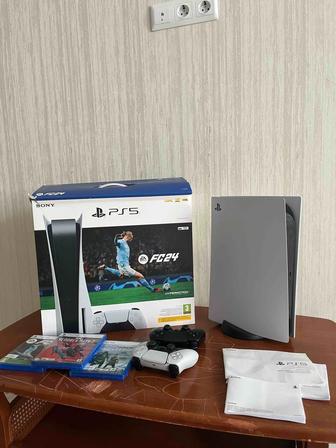 Продам PS 5 в идеальном состоянии