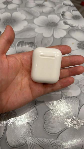 AirPods 1