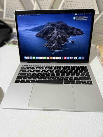 Продам MacBook Pro 2017