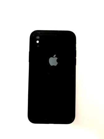 iPhone X в очень хорошем состоянии, дешево!