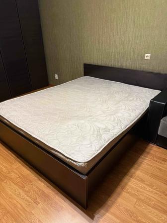 Продам кровать