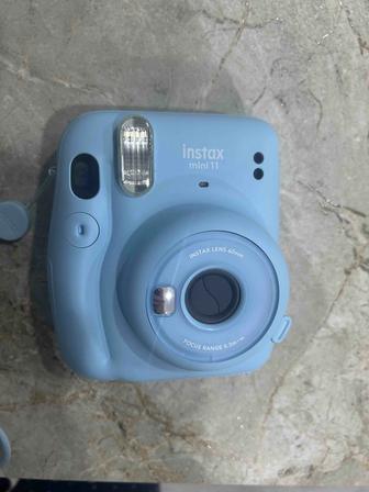 Продам Instax mini 11