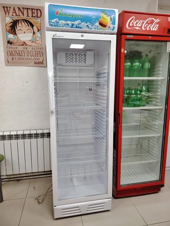 Витринный холодильник продам новый