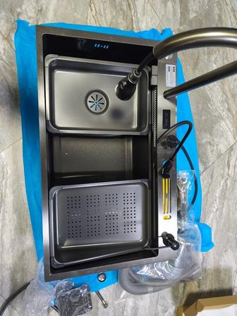 Продам раковину для кухни новую