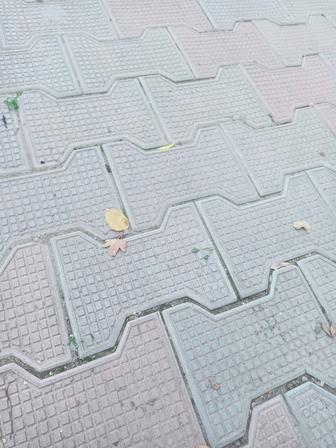 Продаю плитку уличную