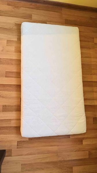 Продам детский матрас 110х50