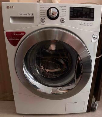 Продам стиральную машину LG, объем 7 кг