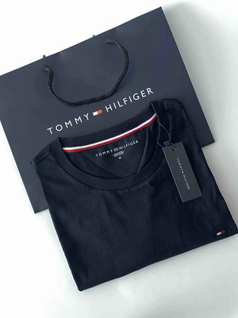 Футболка с логотипом Tommy Hilfiger