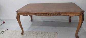 Продается стол