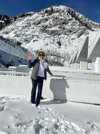 Почасовая няня с творческим подходом.