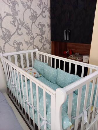 Детский кровать