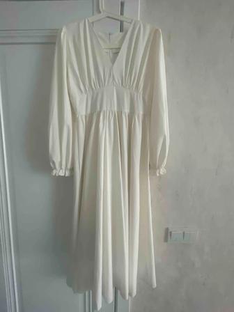 Продам нарядное красивое платье