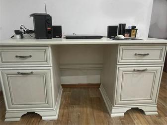 Продам стол письменный