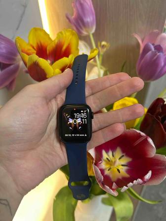 Apple Watch SE 40mm на гарантии