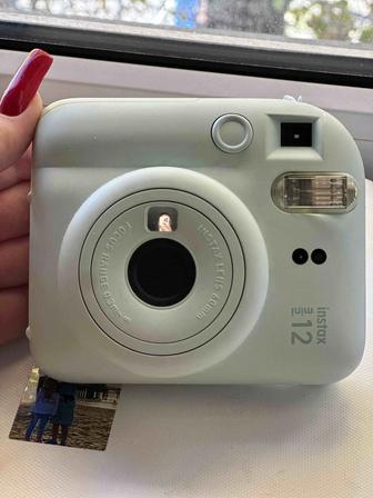 Фотоаппарат моментальной печати Instax mini 12