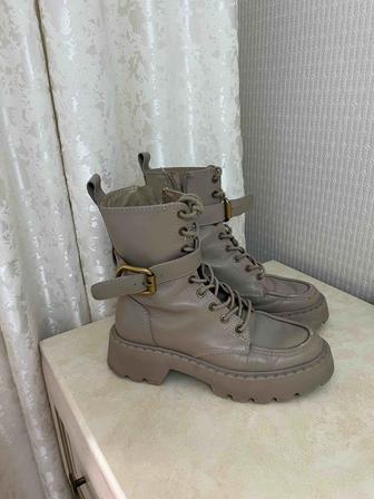 Ботинки
