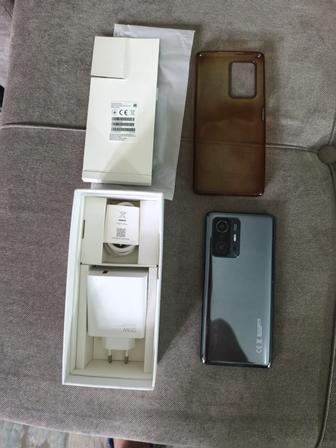 Продам телефон