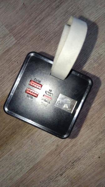 Продам повер банк hoko