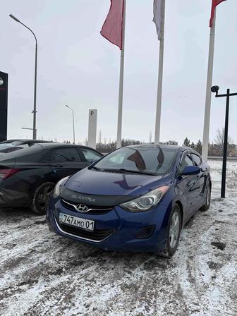 Сдам в аренду Hyundai Elantra 2012 года. В отличном состоянии.